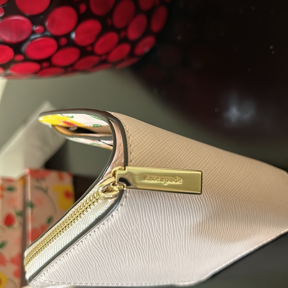 Kate Spade New In Box Madison Strawberry Garden Small Zip Around Bifold Wallet - Picture 10 of 16